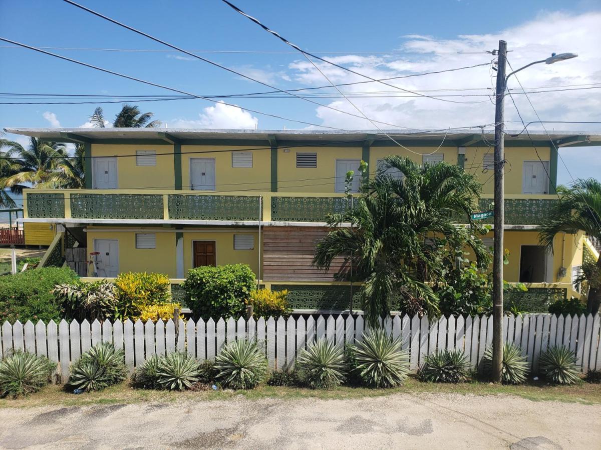 Pal'S On The Beach - Dangriga, Belize المظهر الخارجي الصورة